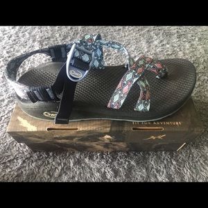 Chaco women’s 10